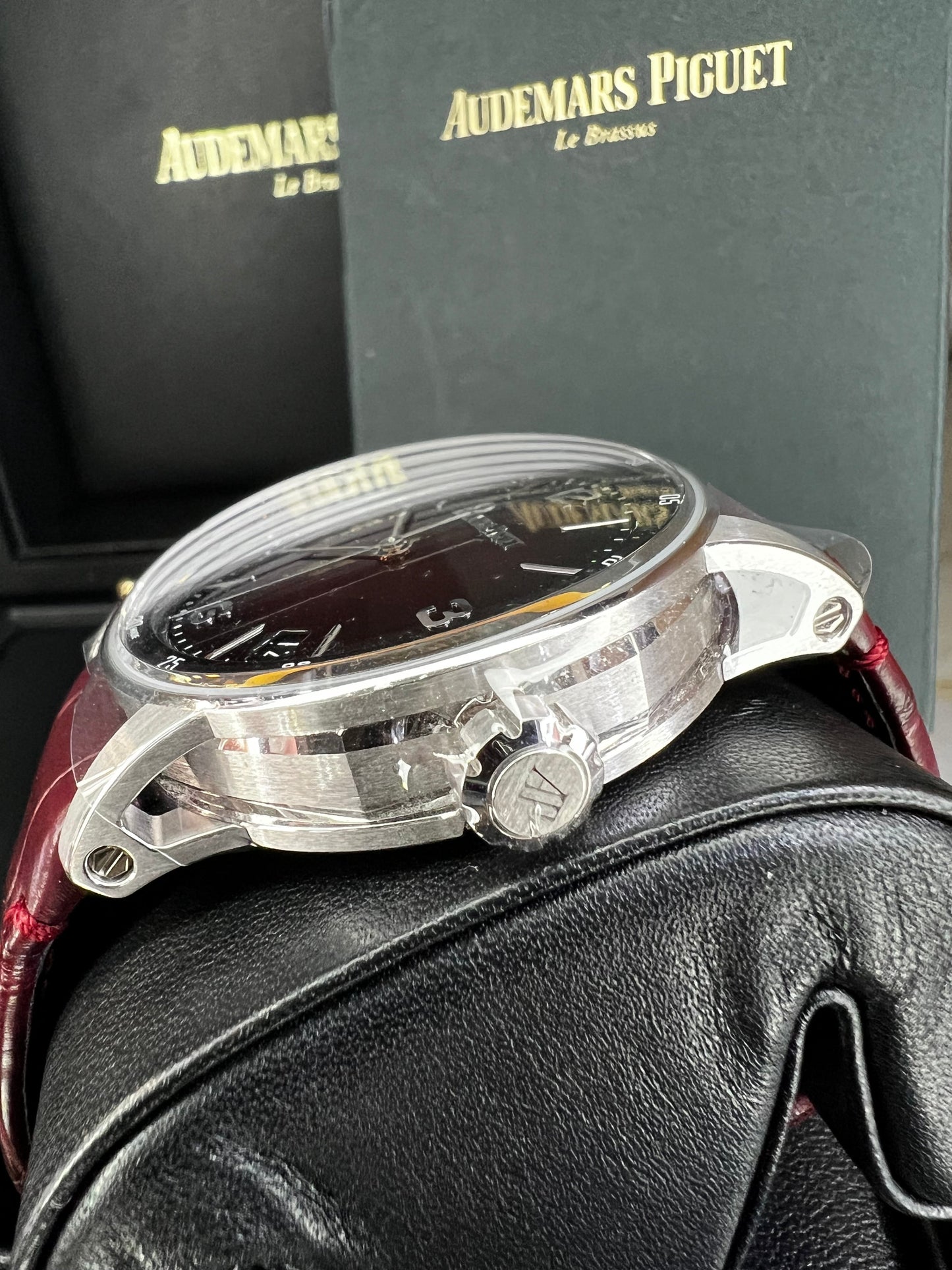 Audemars Piguet Code 11.59 White Gold Selfwinding 15210BC.OO.A500KB.01