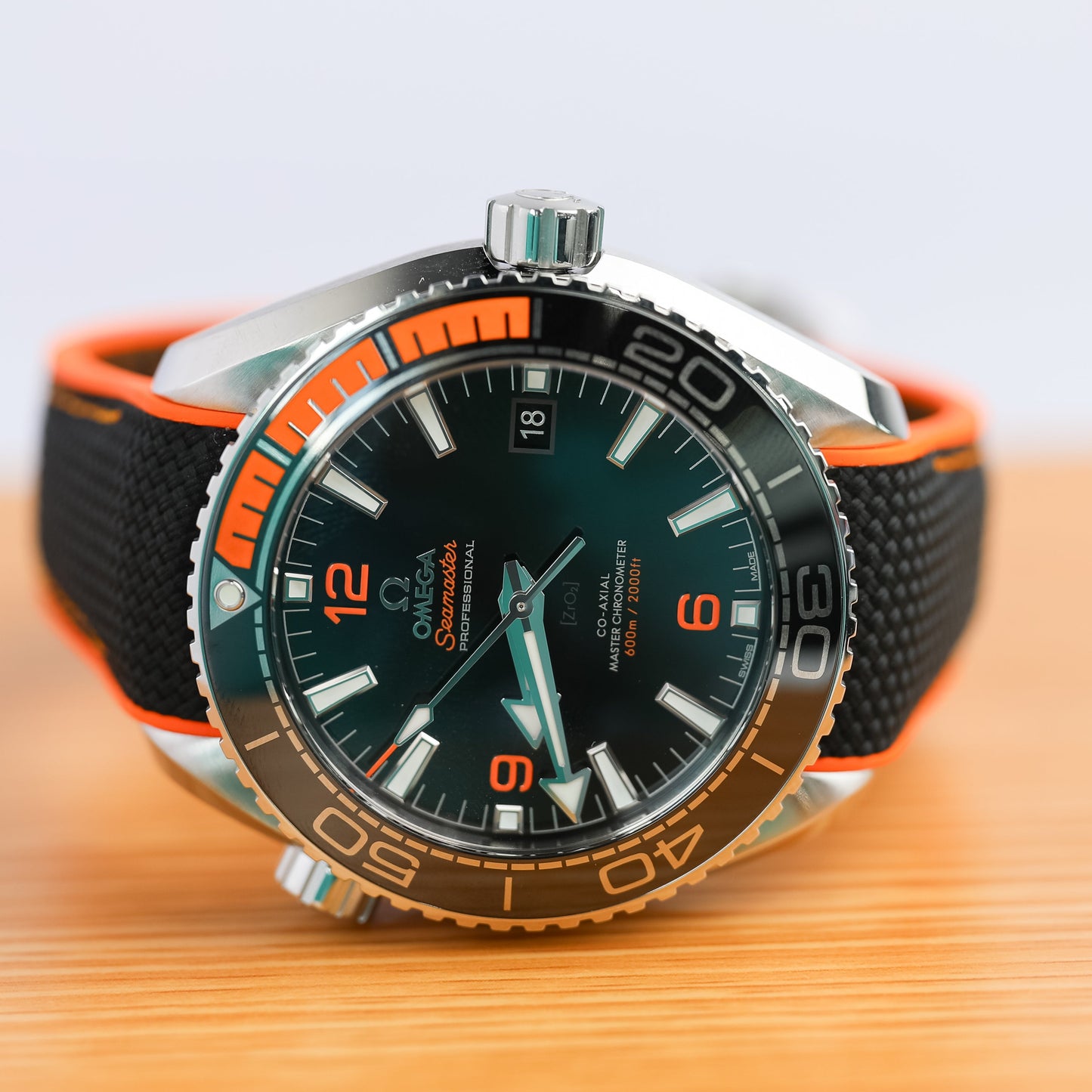 Omega Seamaster Planet Ocean 600M 43.5 mm Black Dial Stainless Steel Strap 215.32.44.21.01.001