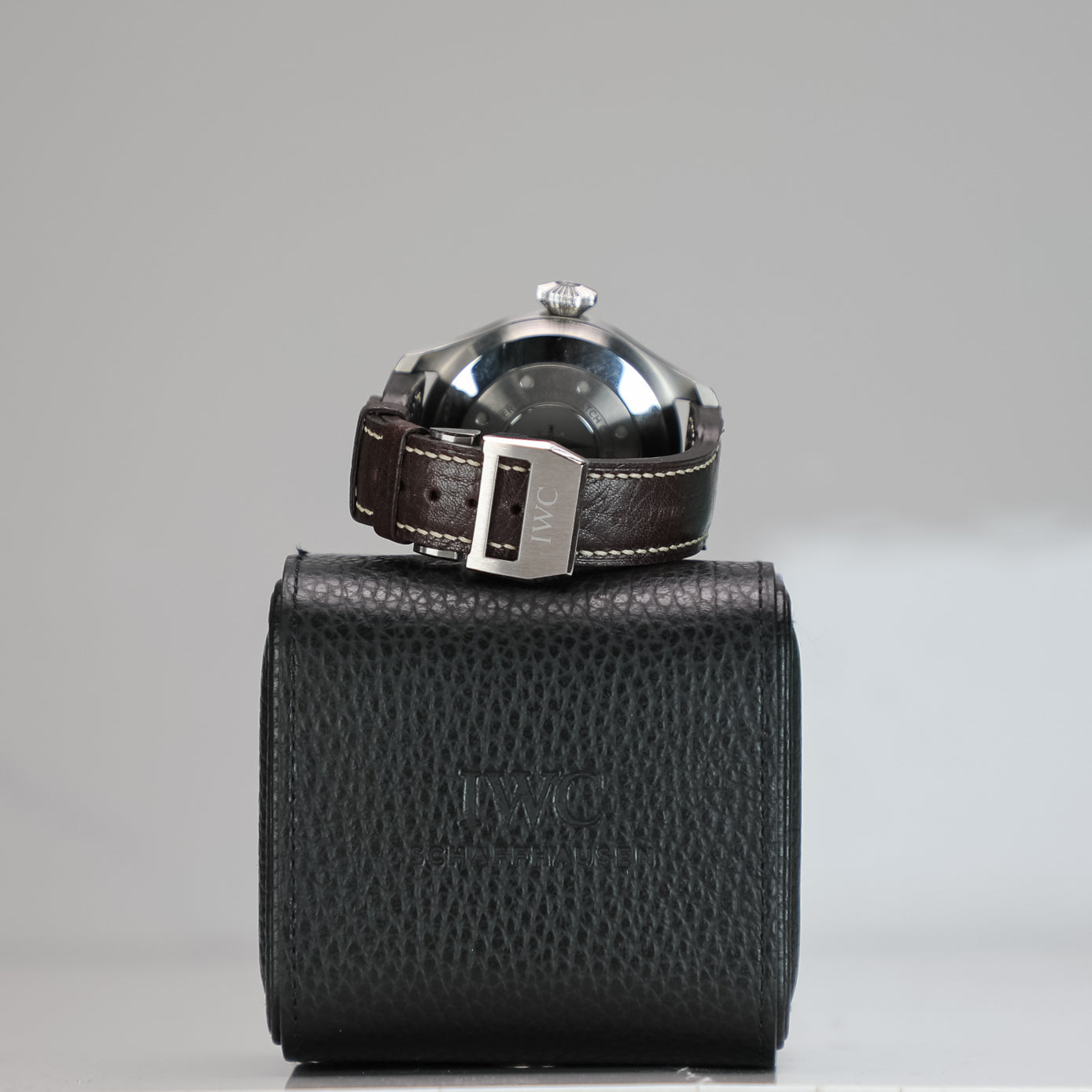 IWC Schaffhausen Big Pilot’s Watch Heritage 46.2  mm Black Dial Titanium Brown    Strap IW501004