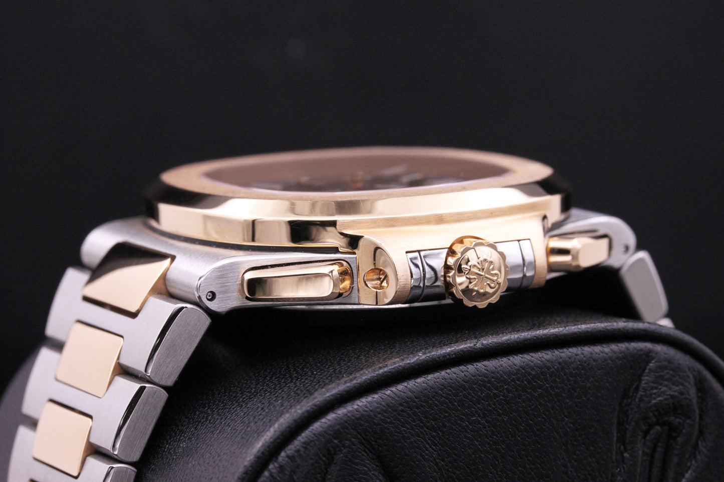 Patek Philippe Nautilus Chronograph 40mm 5980/1AR-001 Blue Dial Pre-Owned