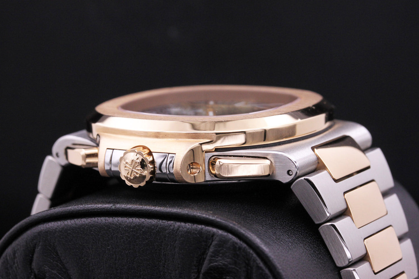 Patek Philippe Nautilus Chronograph 40mm 5980/1AR-001 Blue Dial Pre-Owned