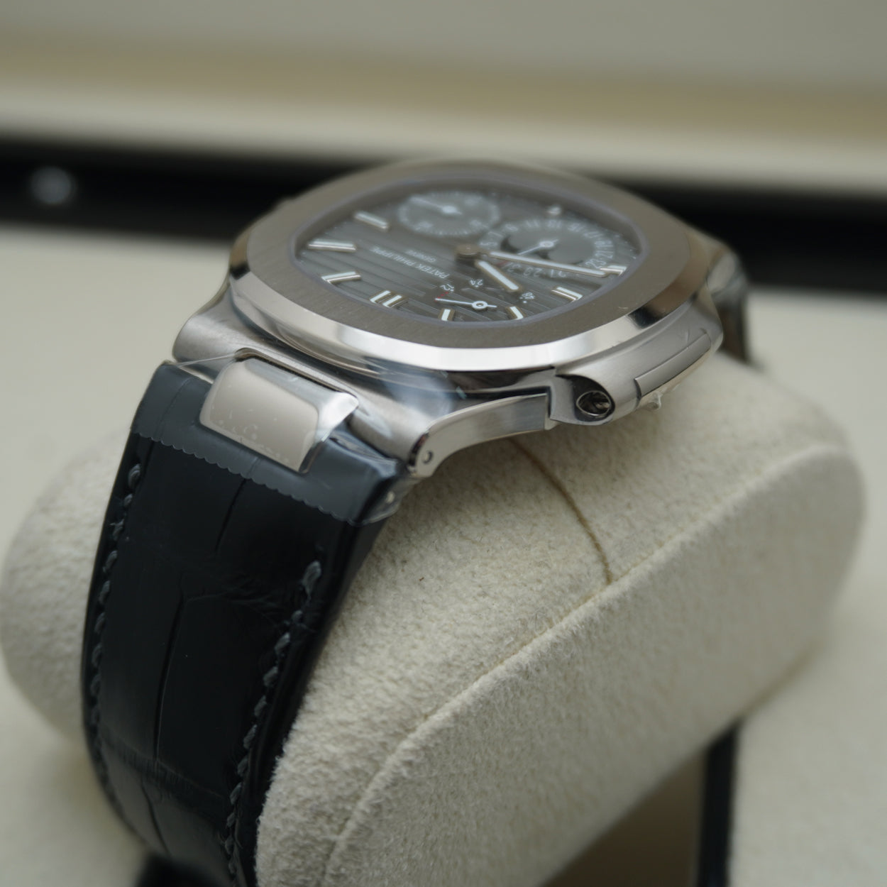 Patek Philippe Nautilus Moon Phases 40mm 5712G Slate Grey Dial