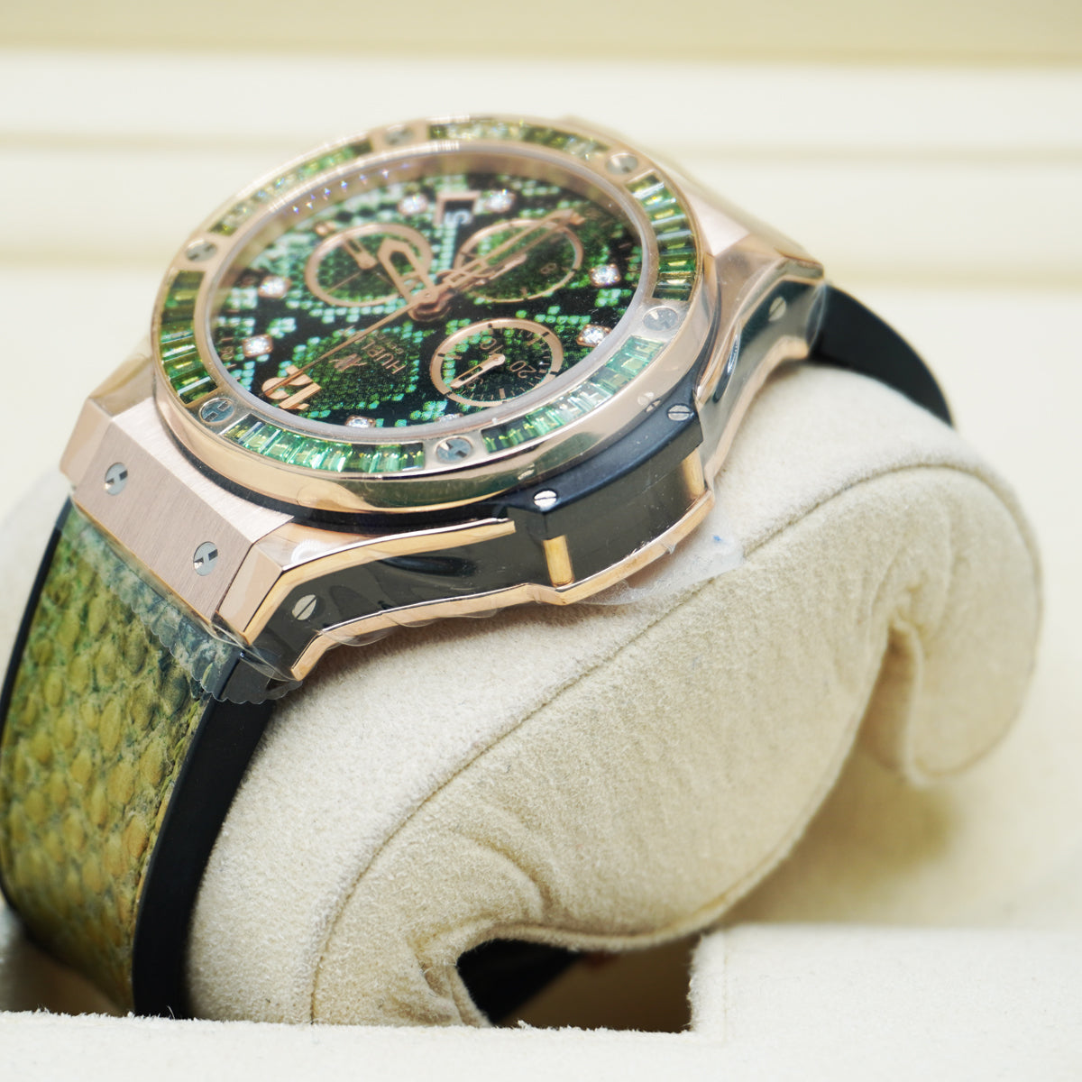 Hublot Limited Edition Big Bang Boa Bang 41mm 341.PX.7818.PR.1978 Green Dial Chronograph