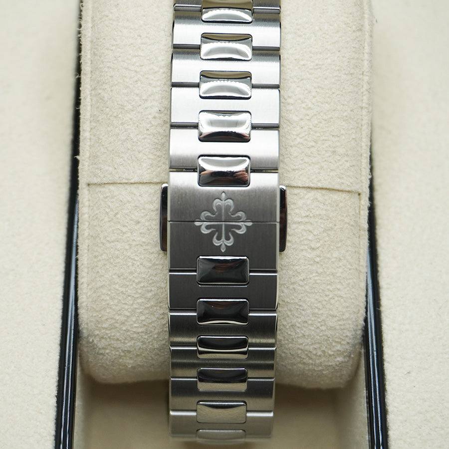 Patek Philippe Nautilus Travel Time Chronograph 40mm 5990/1A Black Dial NEW BUCKLE