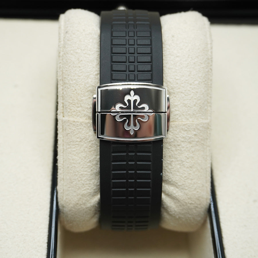 Patek Philippe Aquanaut 40mm 5167A Black Dial