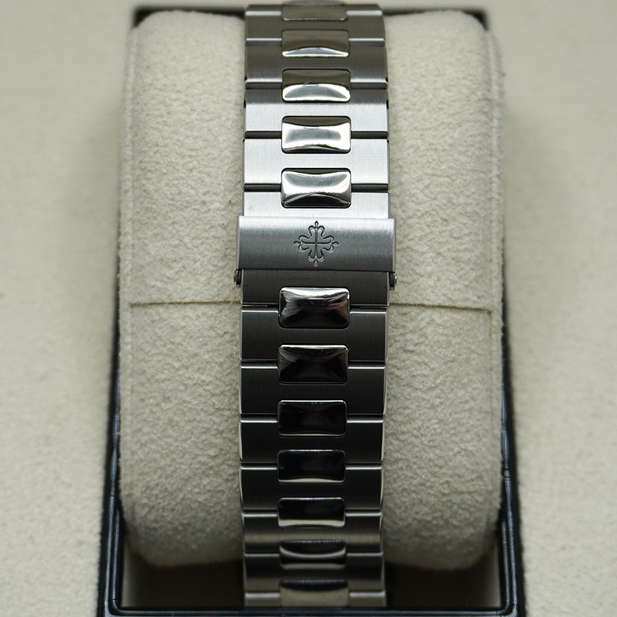 Patek Philippe Nautilus Annual Calendar Moon Phase 40mm 5726-1A-014 Blue Dial