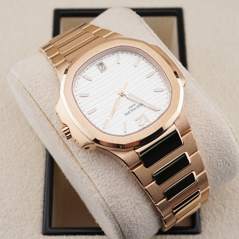 Patek Philippe Nautilus 35mm 7118/1R White Dial