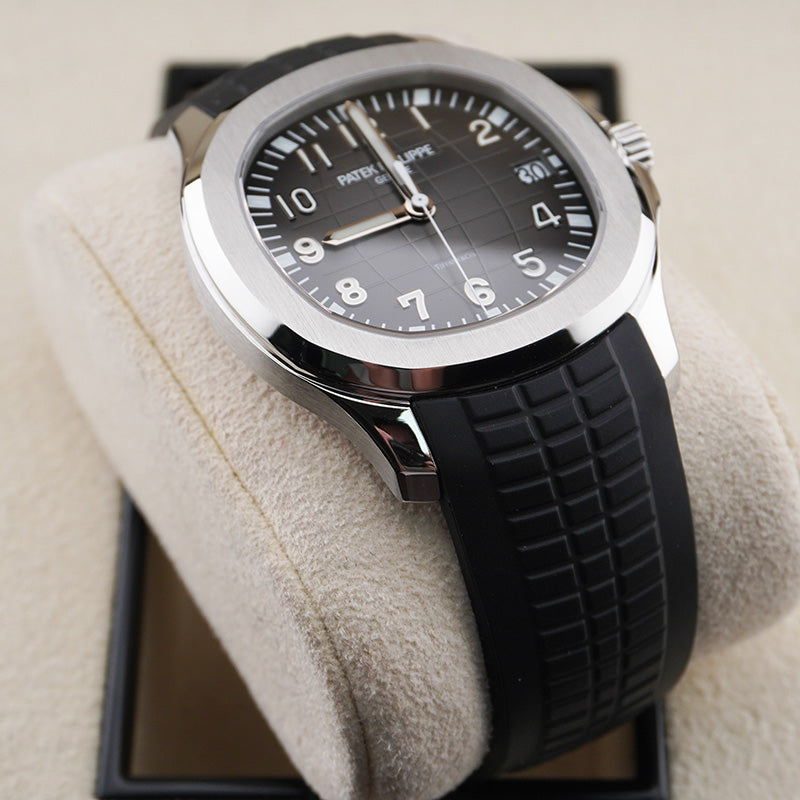 Patek Philippe Aquanaut Tiffany & Co Dial 40mm 5167A-001 Pre-Owned