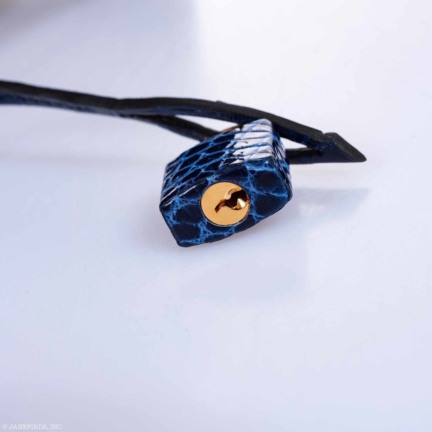 Hermès Birkin 30 Blue Saphir Semi-Matte Niloticus Crocodile Gold Hardware