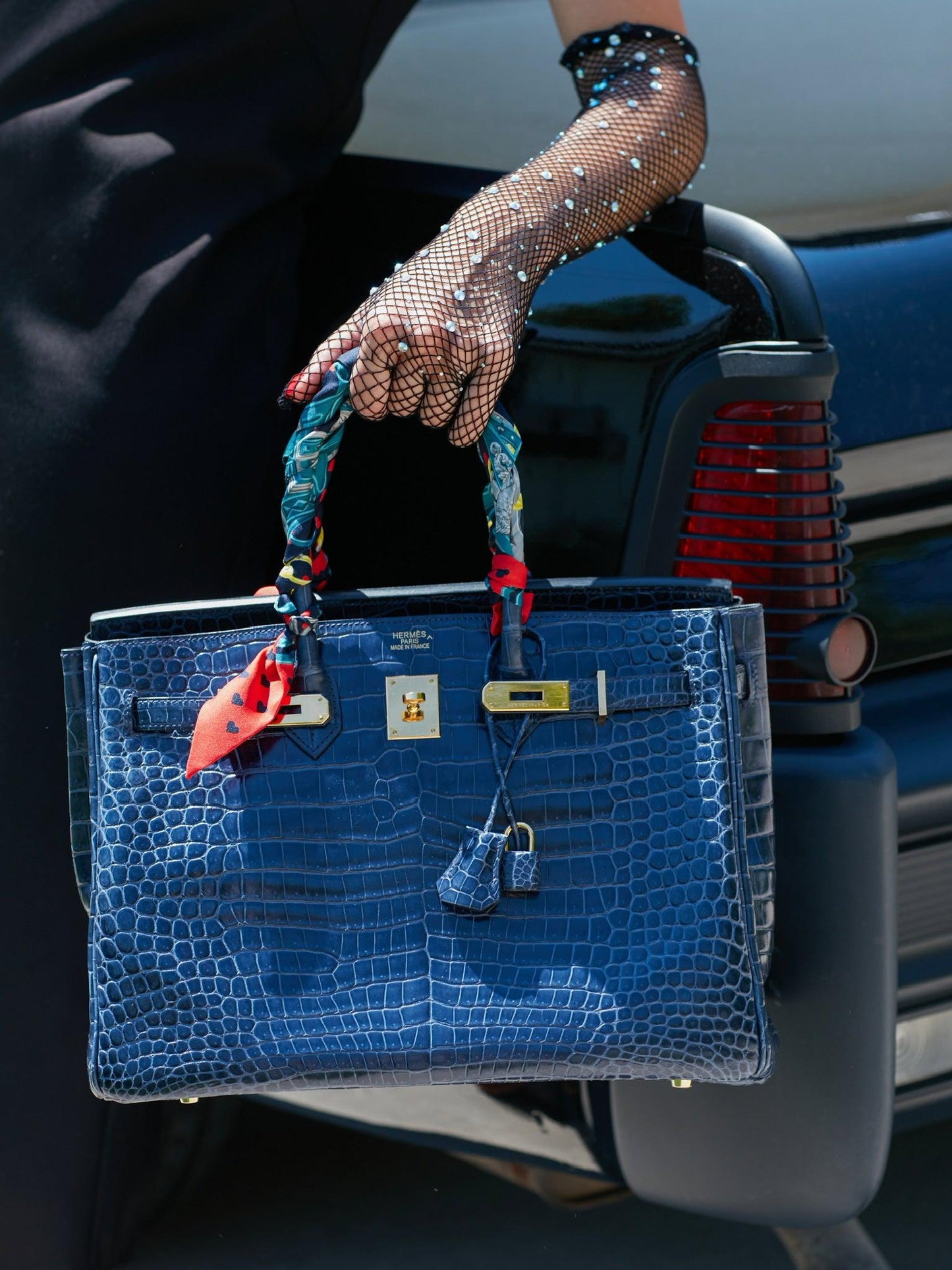 Hermès Birkin 35 Blue Abysse Shiny Porosus Crocodile Gold Hardware