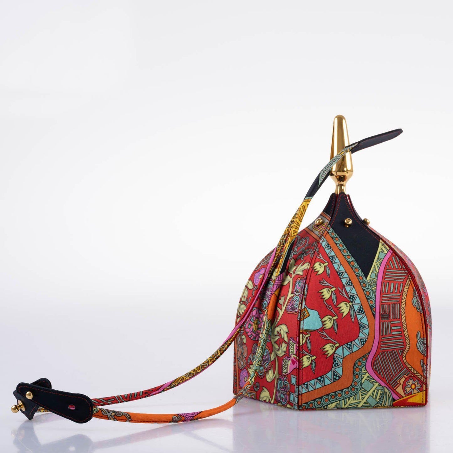 Hermès Unique Silk ‘Art des Steppes’ Yurt Runway Bag - 1991