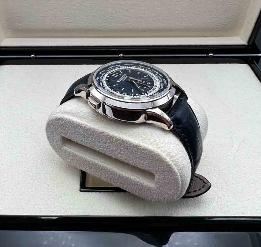Patek Philippe World Time Chronograph Complication 39mm 5930G Blue Dial