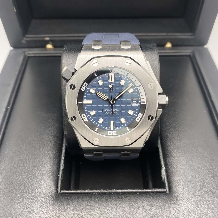 Audemars Piguet Royal Oak Offshore Diver 42mm 15720ST Blue Dial Pre-Owned