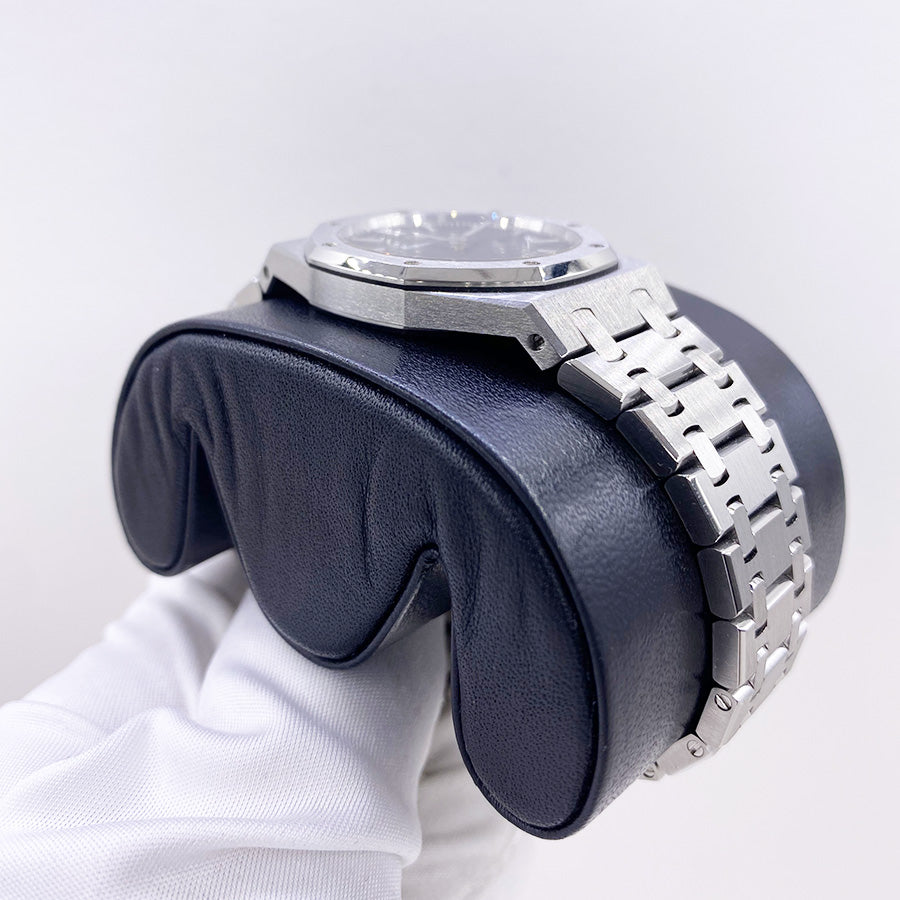 Audemars Piguet Royal Oak Quartz 33mm 67650ST Black Dial Pre-Owned