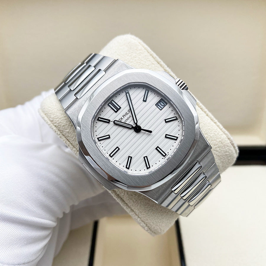 Patek Philippe Nautilus 40mm 5711/1A White Dial