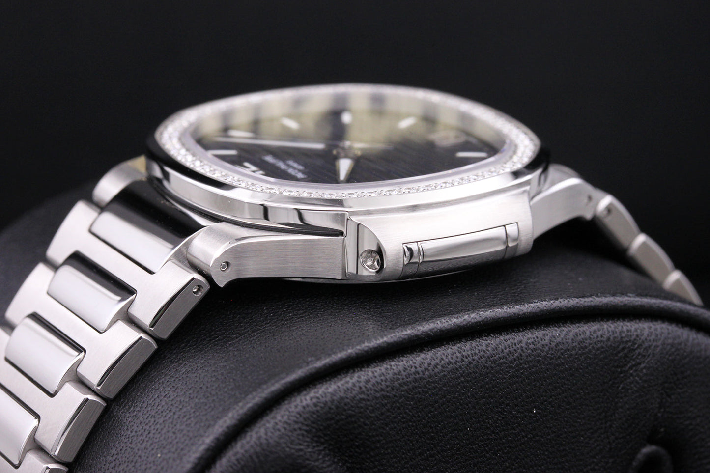 Patek Philippe Nautilus 35mm 7118/1200A Blue Dial