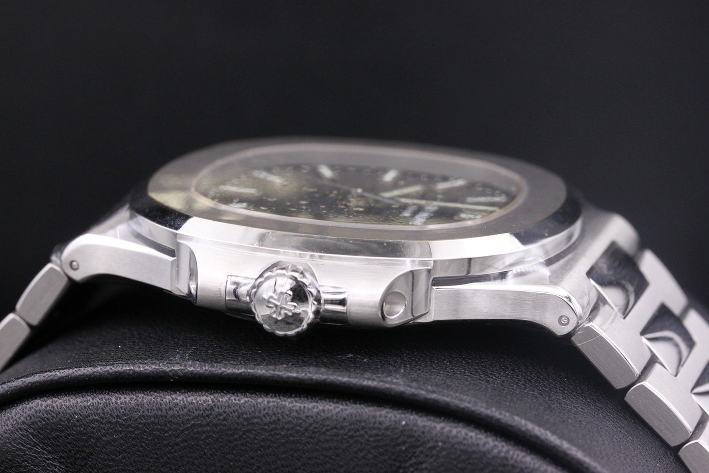 Patek Philippe Nautilus 40mm 5711/1A Blue Dial