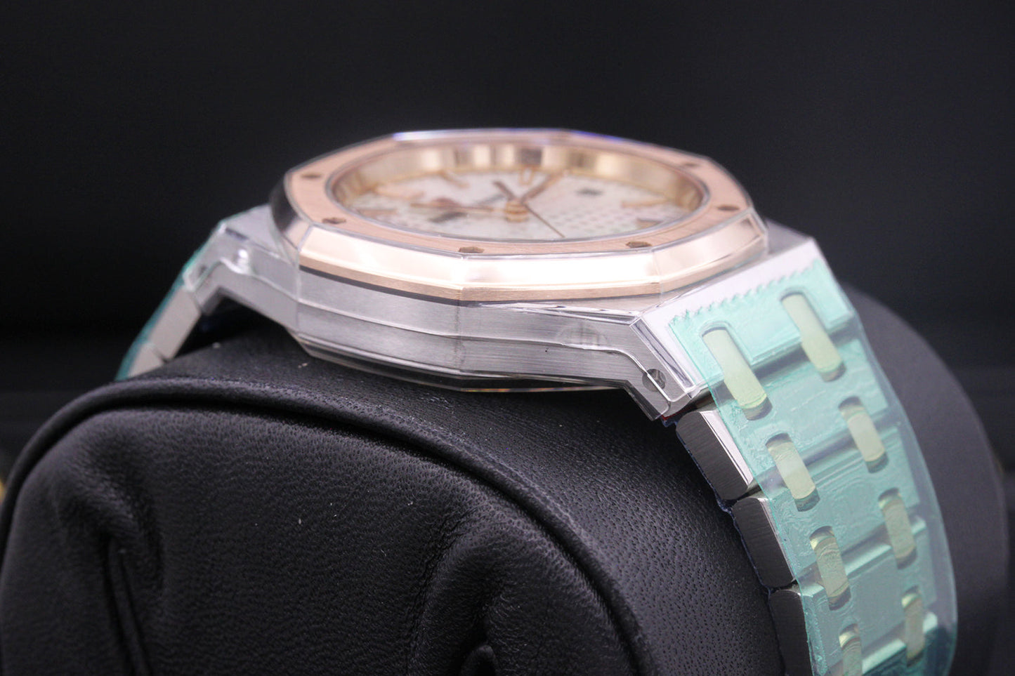 Audemars Piguet Royal Oak 34mm 77350SR Silver Dial