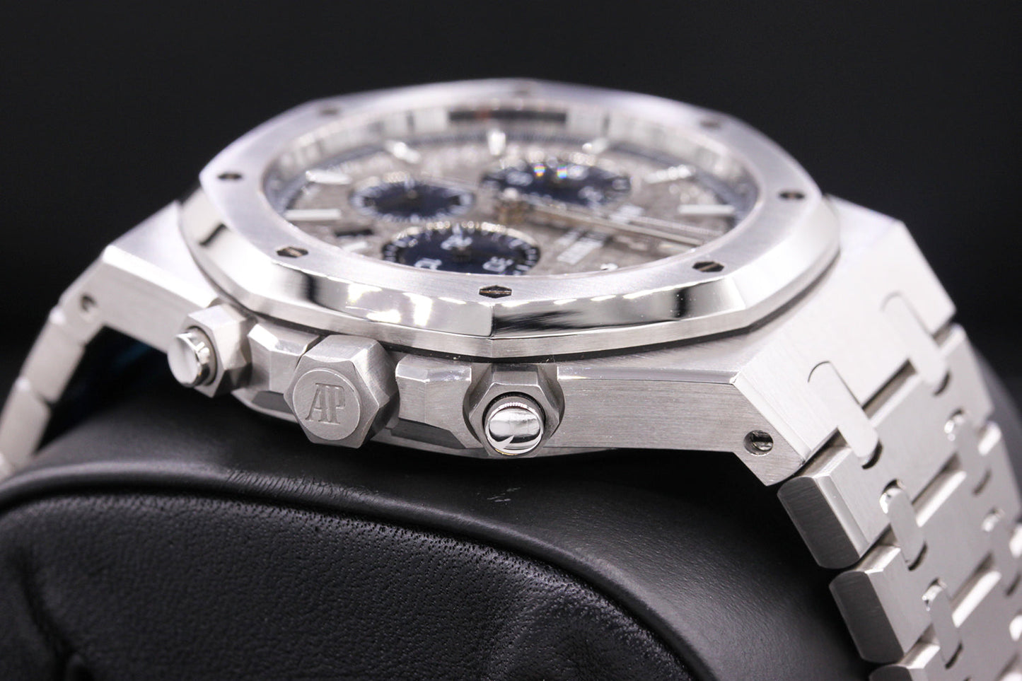 Audemars Piguet Royal Oak Chronograph 41mm 26331ST Grey Platinum/Titanium Swapped In Dial Pre-Owned