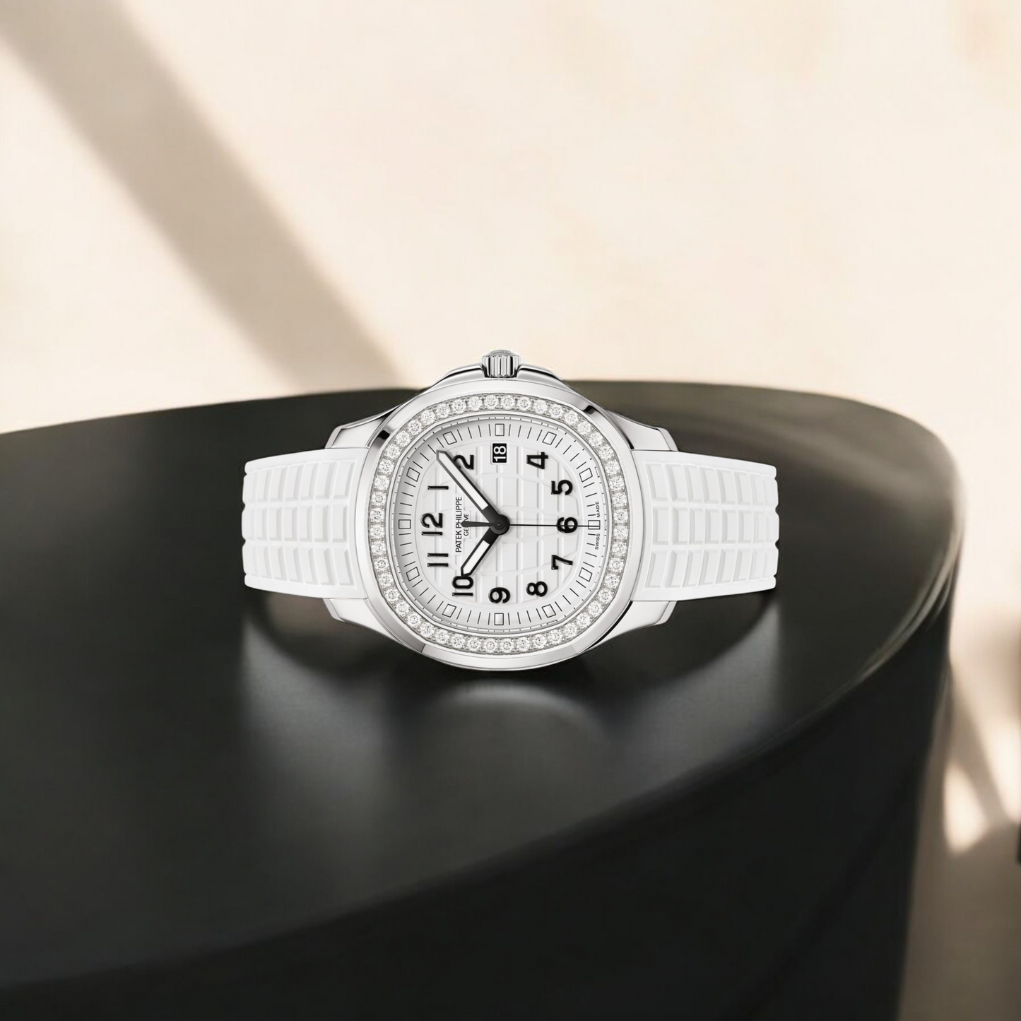 Patek Philippe - Aquanaut - Dial White - 5267/200A-010 - 2025