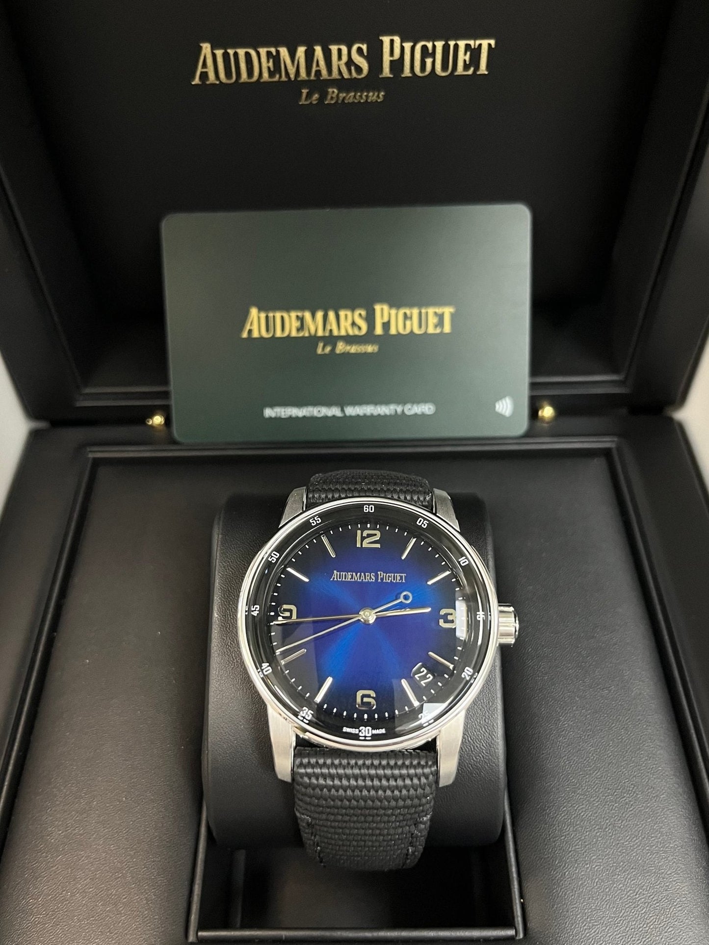 Audemars Piguet CODE 11.59 SELFWINDING (Ref. 15210BC.OO.A002KB.01)