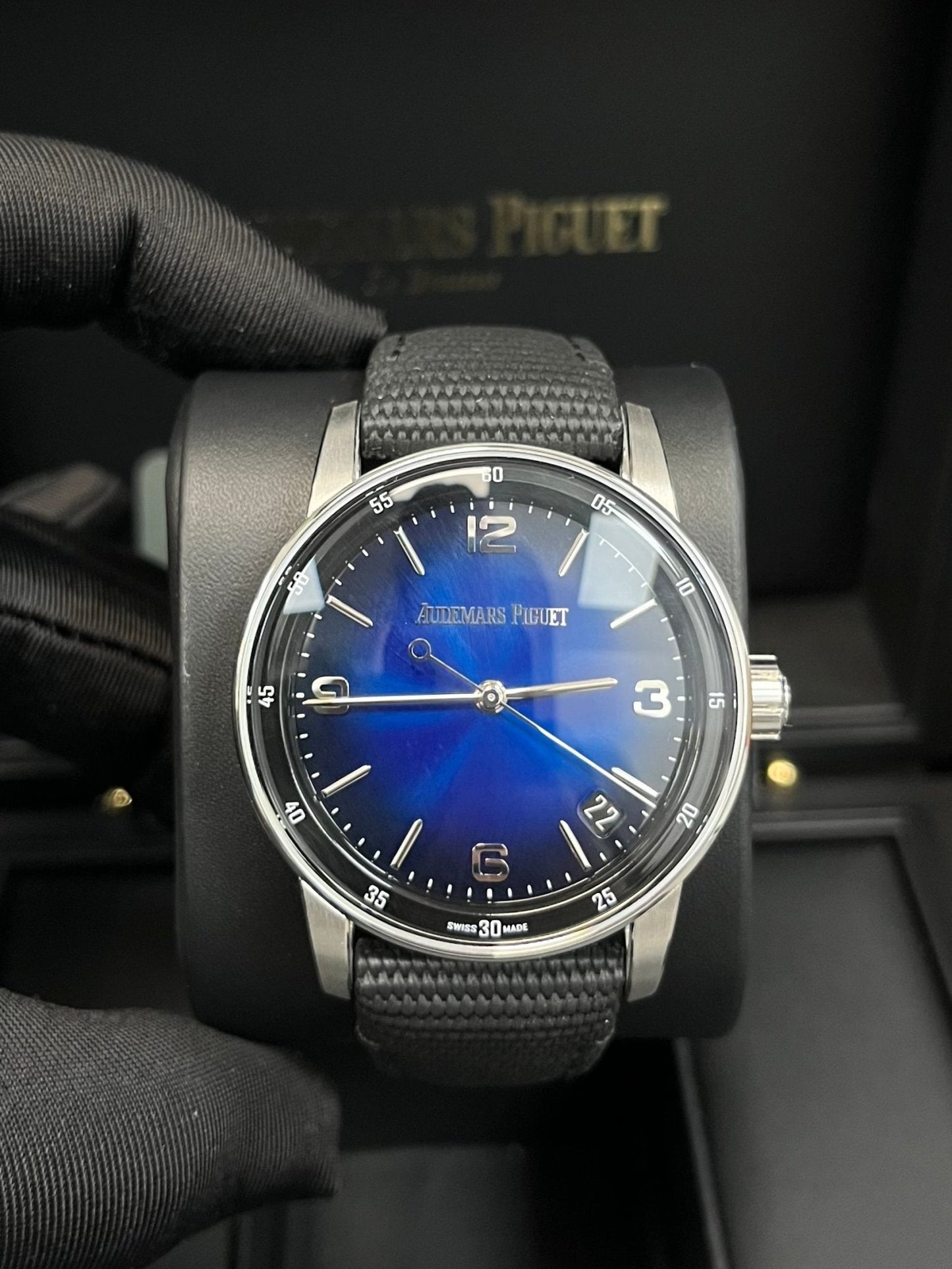 Audemars Piguet CODE 11.59 SELFWINDING (Ref. 15210BC.OO.A002KB.01)