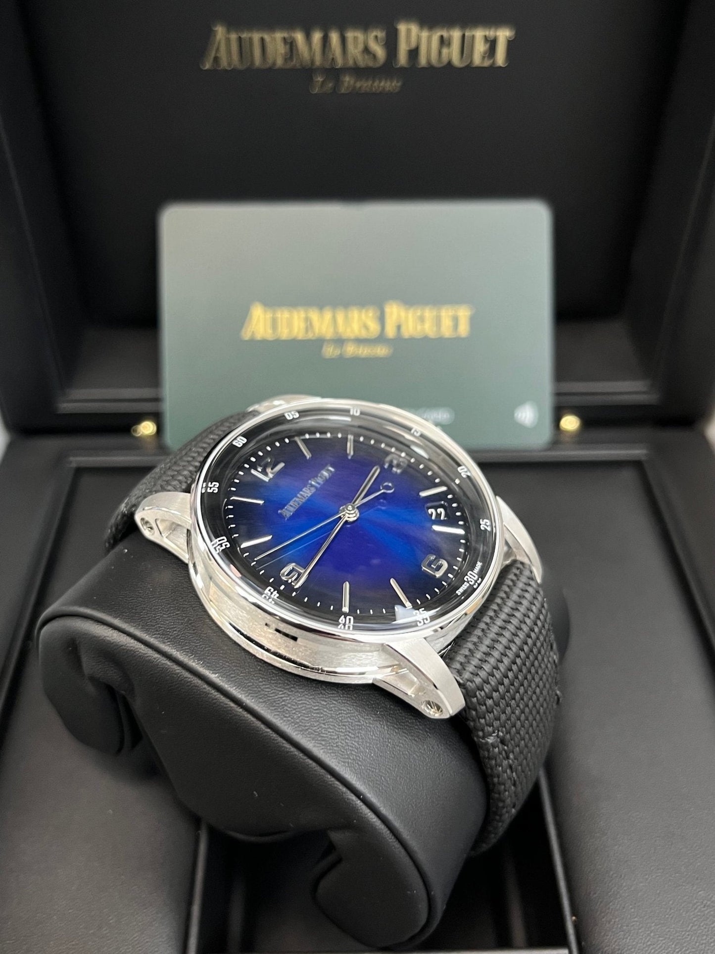 Audemars Piguet CODE 11.59 SELFWINDING (Ref. 15210BC.OO.A002KB.01)