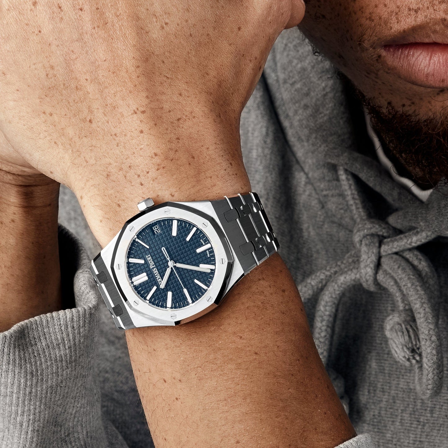 Audemars Piguet Royal Oak Selfwinding 15510ST.OO.1320ST.01 "50th Anniversary" 41mm Steel Blue Dial