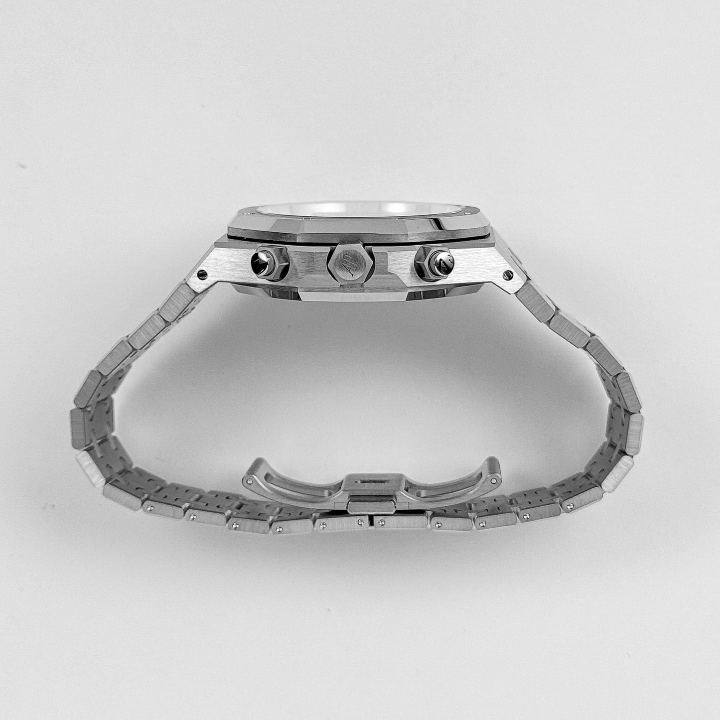 Audemars Piguet Royal Oak 26239BC.OO.1220BC.01 Chronograph White Gold Blue Dial Limited Edition of 222 (2024)