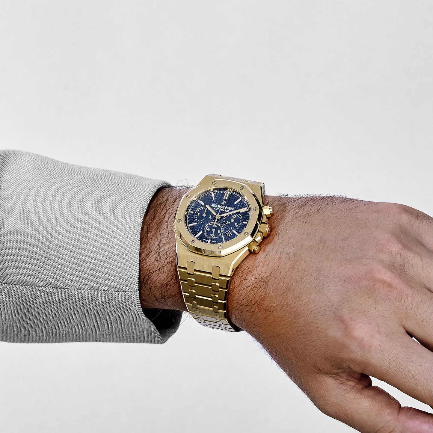 Audemars Piguet Royal Oak 26320BA.OO.1220BA.02 Chronograph Yellow Gold Blue Dial (2016)