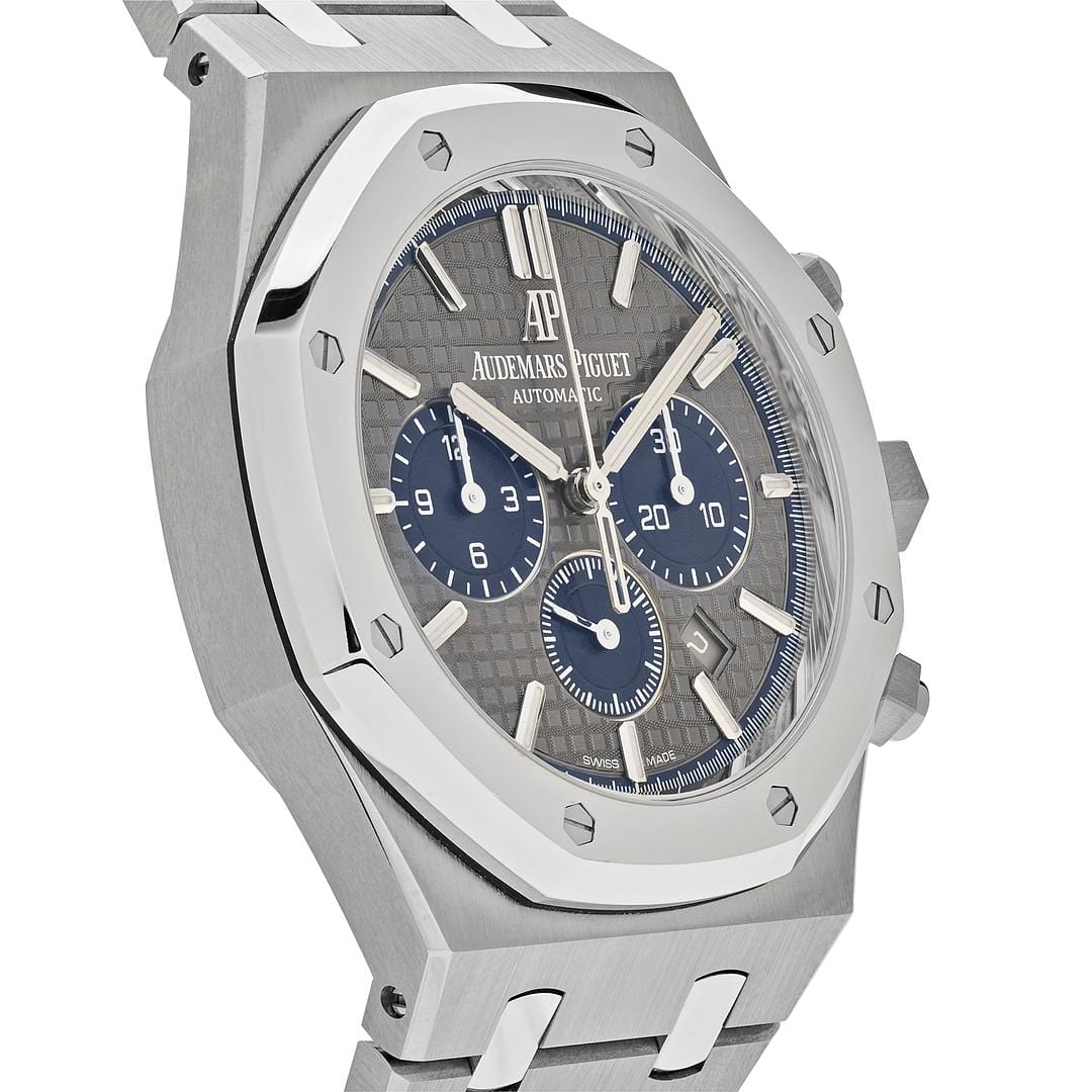 Audemars Piguet Royal Oak 26331IP.OO.1220IP.01 Chronograph Titanium Platinum Grey Dial Limited Edition of 500