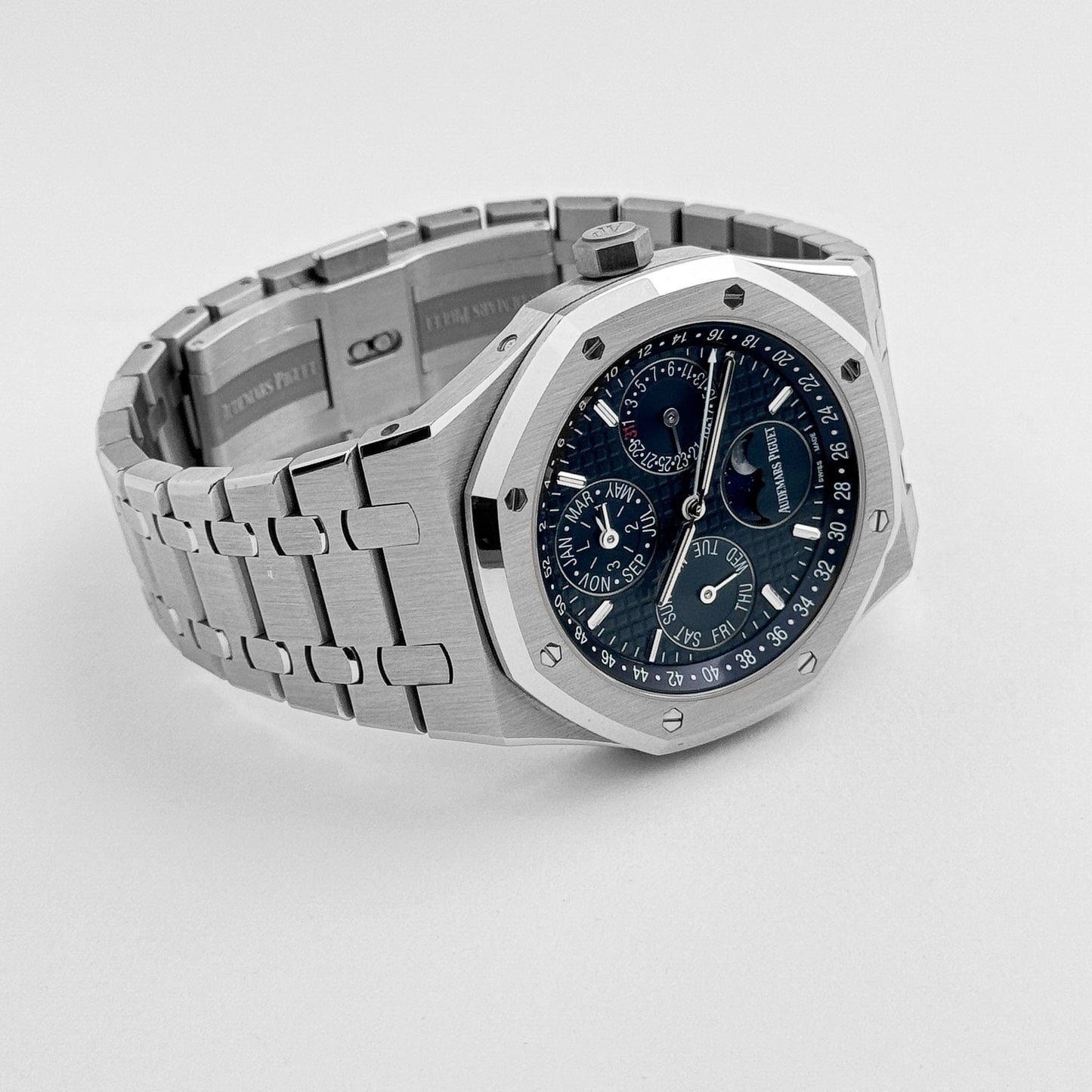 Audemars Piguet Royal Oak 26574ST.OO.1220ST.02 Perpetual Calendar Stainless Steel Dark Blue Dial (2019)