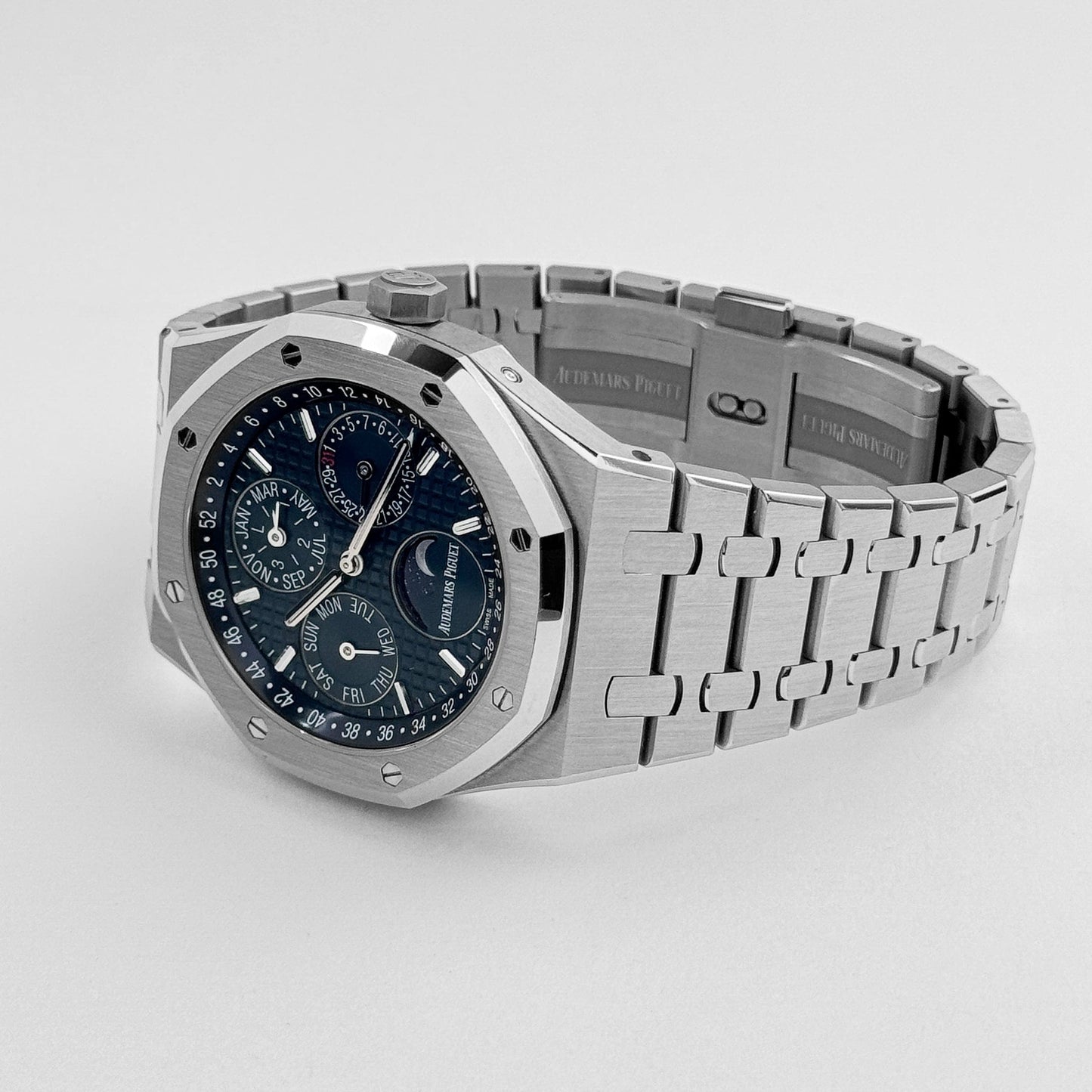 Audemars Piguet Royal Oak 26574ST.OO.1220ST.02 Perpetual Calendar Stainless Steel Dark Blue Dial (2019)