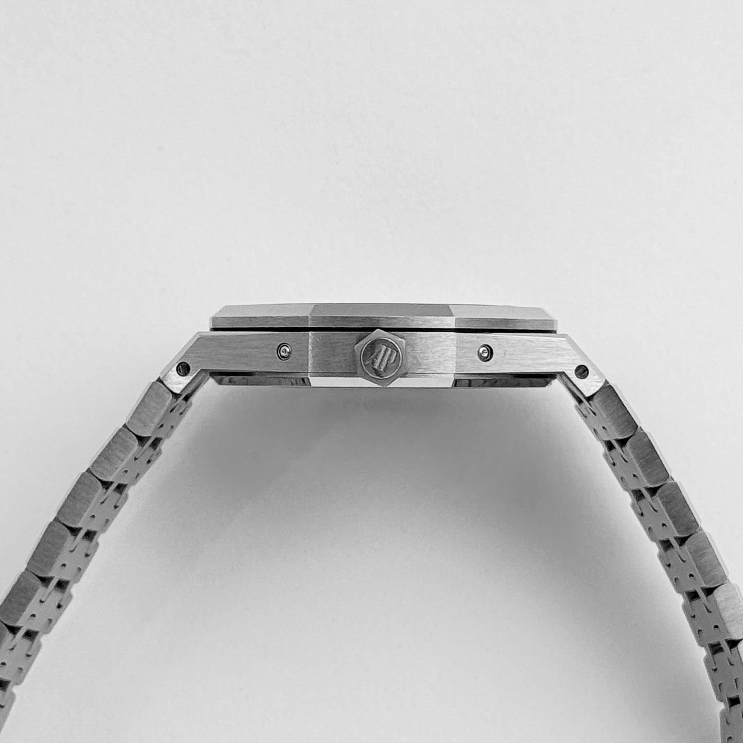 Audemars Piguet Royal Oak 26574ST.OO.1220ST.02 Perpetual Calendar Stainless Steel Dark Blue Dial (2019)