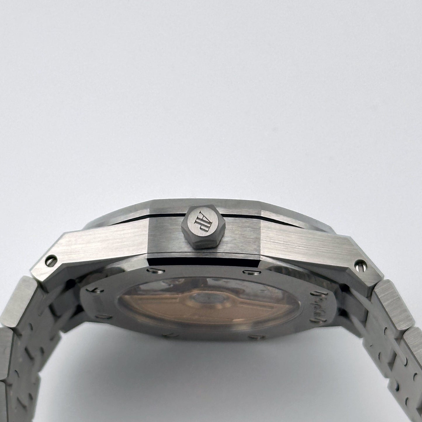 Audemars Piguet Royal Oak 77350ST.OO.1261ST.01 Stainless Steel Silver-Toned Dial