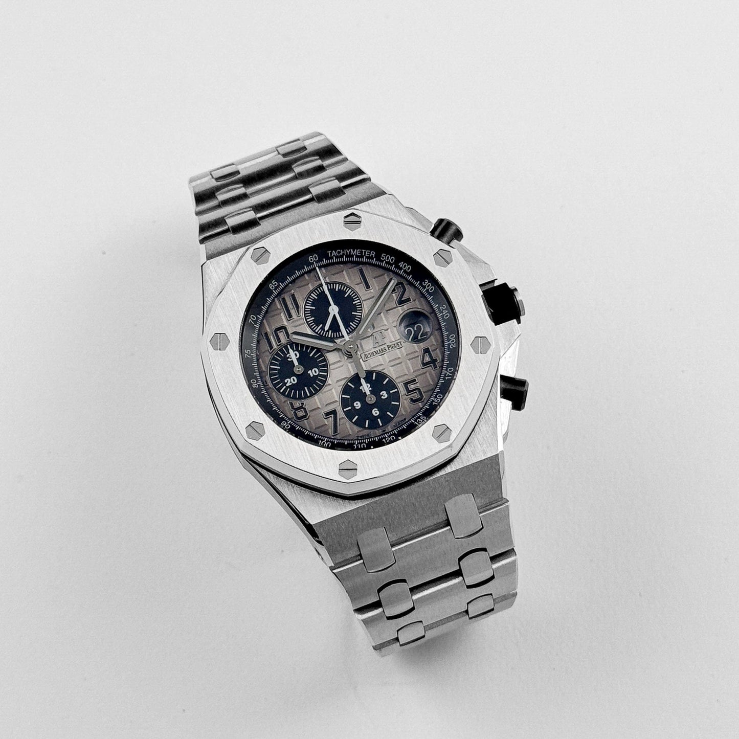 Audemars Piguet Royal Oak Offshore Chronograph 26470PT.OO.1000PT.01 Platinum Grey Dial Limited Edition of 50 (2017)