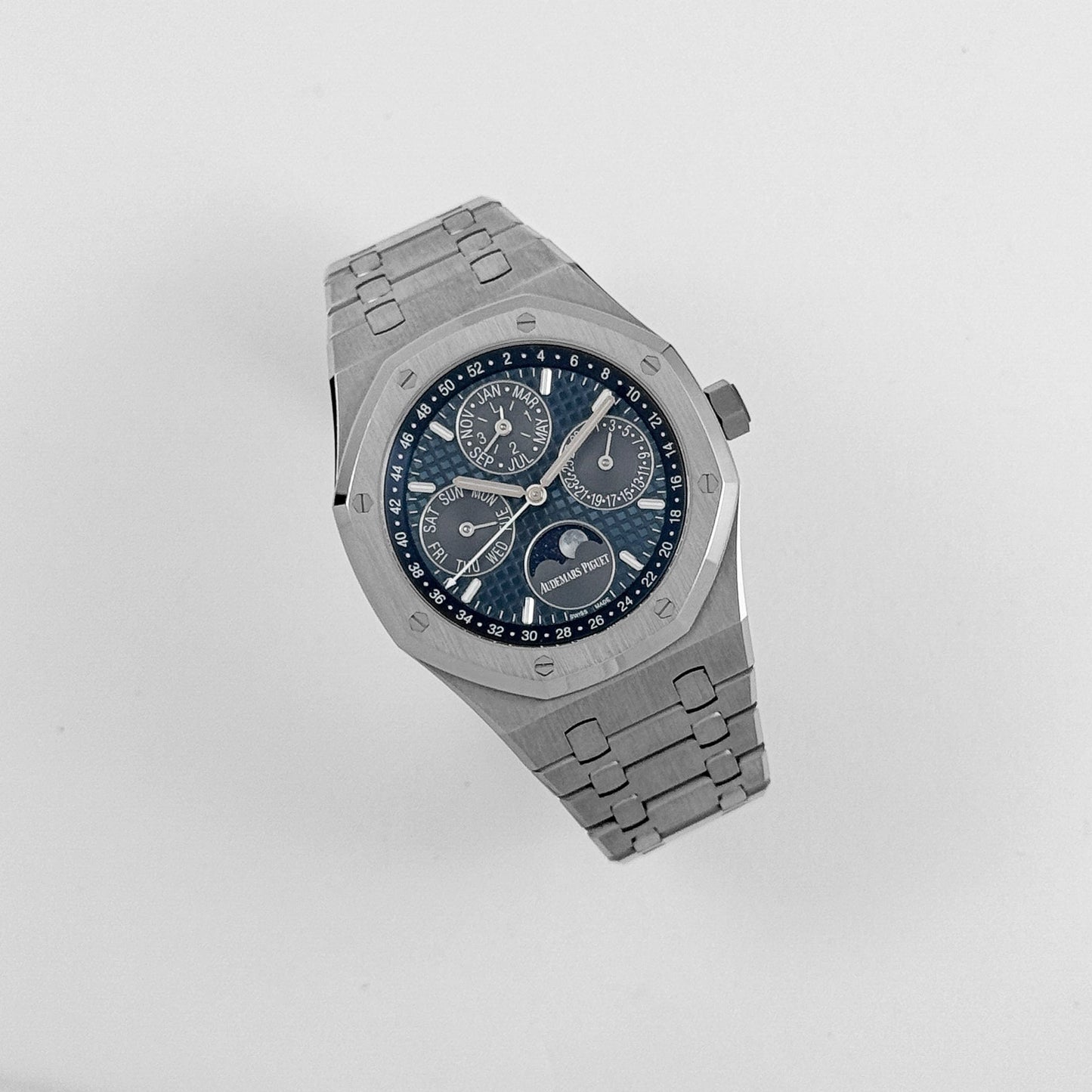 Audemars Piguet Royal Oak Perpetual Calendar 26574TI.OO.1220TI.01 Titanium Blue Dial (2021)