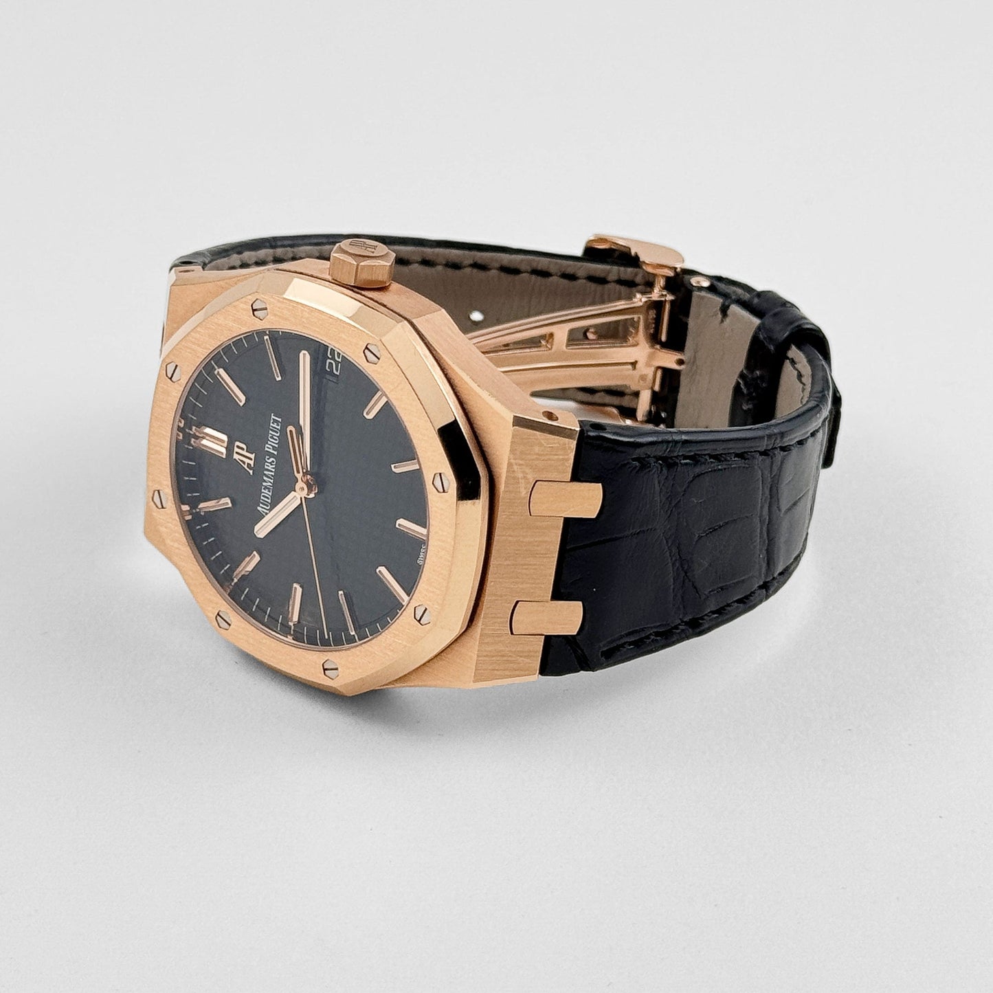 Audemars Piguet Royal Oak Selfwinding 15500OR.OO.D002CR.01 Rose Gold Black Dial (2019)
