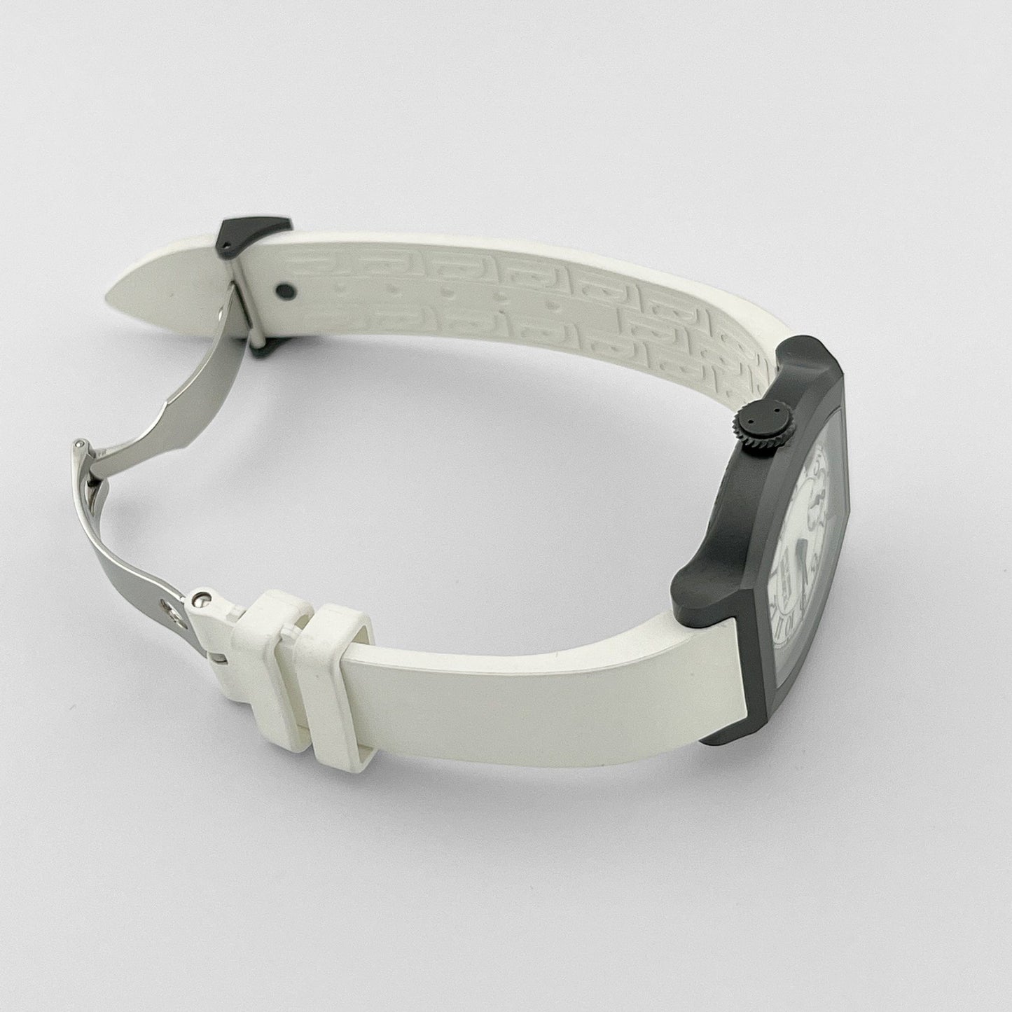 F.P.Journe Élégante 40 Ref. ELT Titalyt Luminescent White Dial