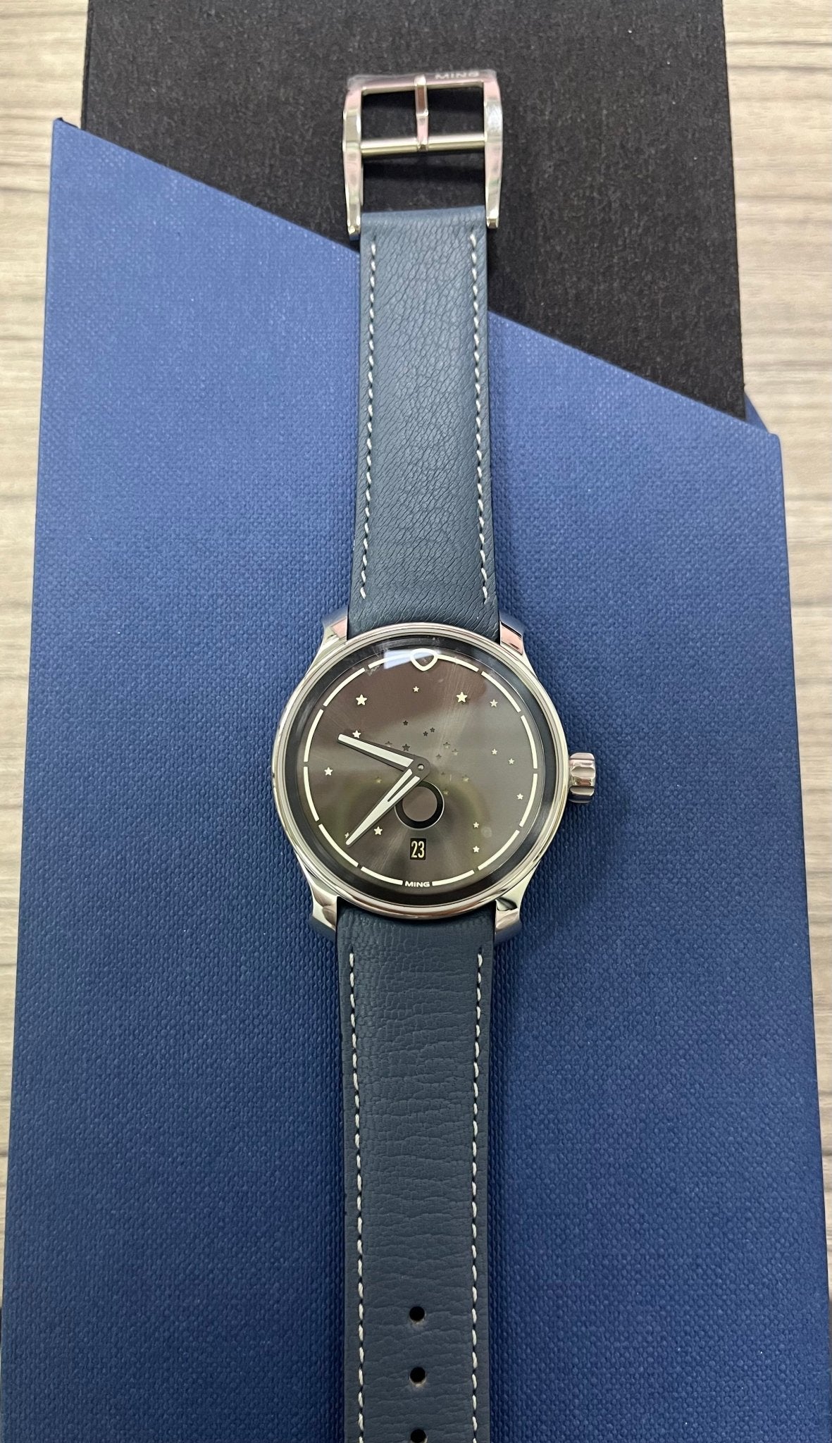 Ming Moonphase 37.05 SERIES 2