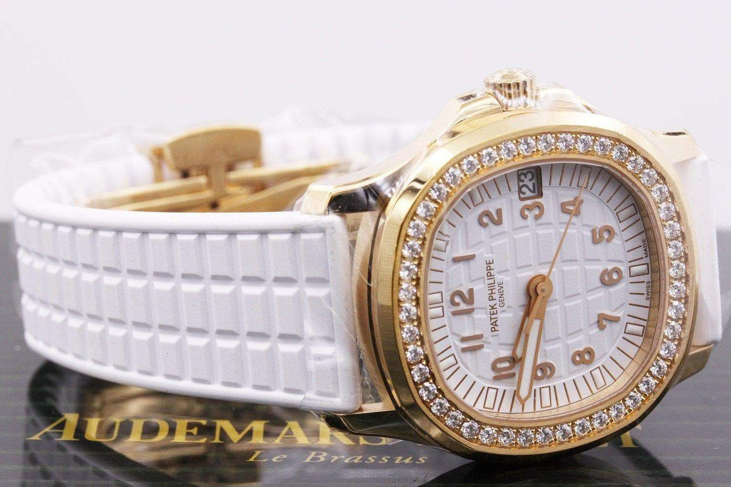 Patek Philippe Aquanaut Luce 35mm 5068R White Dial