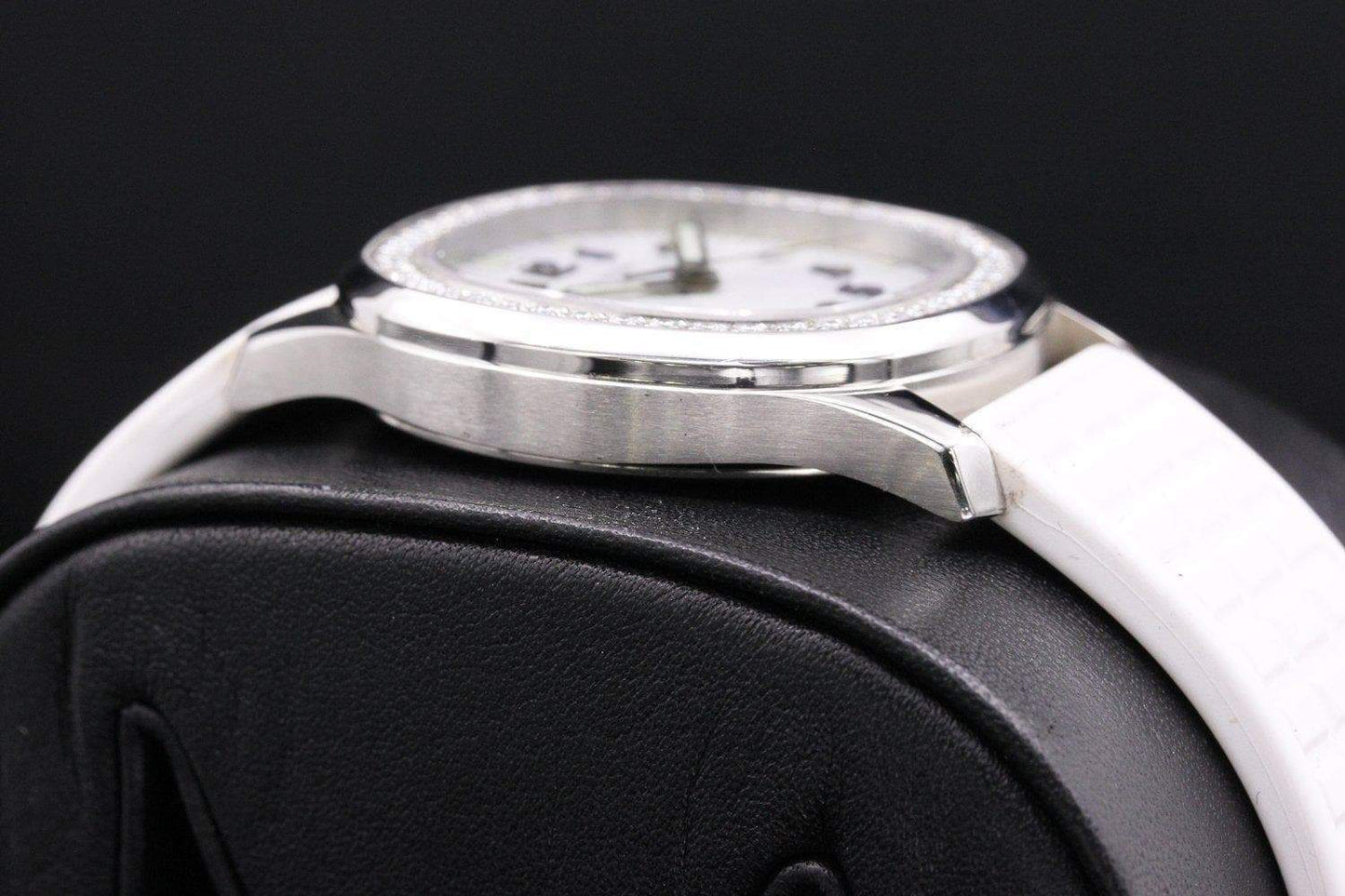 Patek Philippe Aquanaut Quartz 35mm 5067A White Dial Pre-Owned