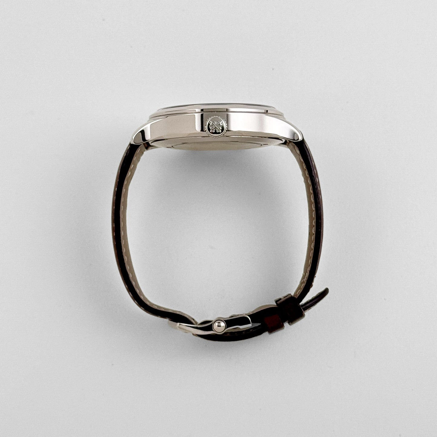 Patek Philippe Calatrava 5524G-001 'Pilot' Travel Time White Gold Blue Dial (2015)