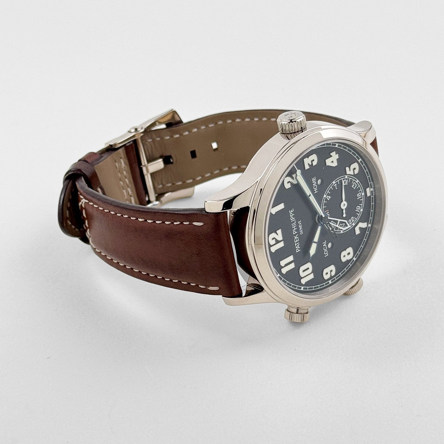 Patek Philippe Calatrava 5524G-001 'Pilot' Travel Time White Gold Blue Dial (2015)