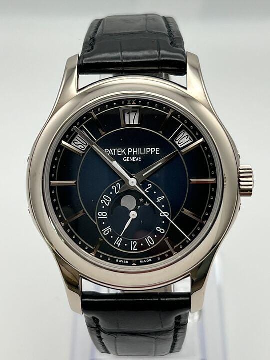 Patek Philippe Complications 5205G-013 Annual Calendar White Gold Blue Dial (2021)