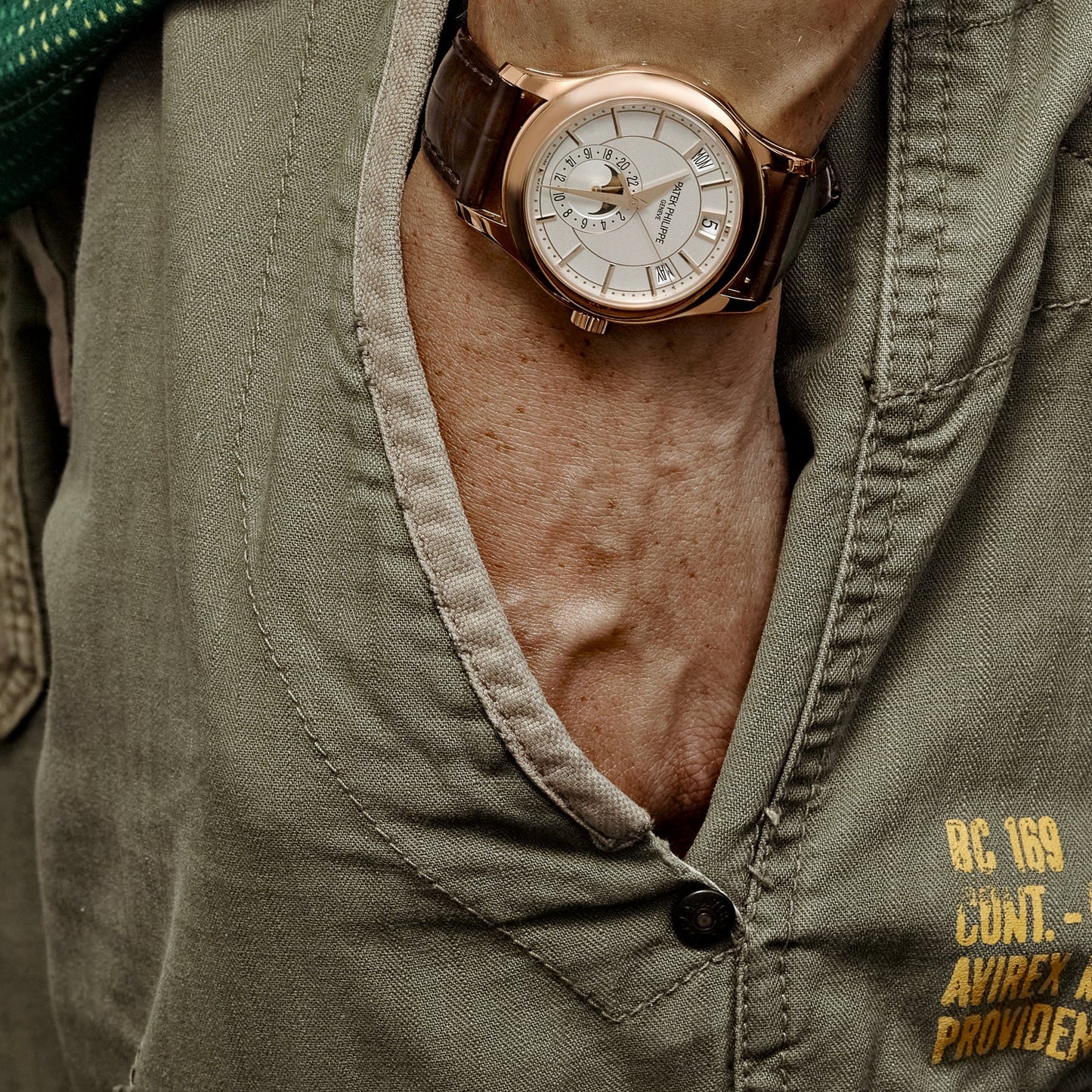 Patek Philippe Complications 5205R-001 Annual Calendar Rose Gold White Dial