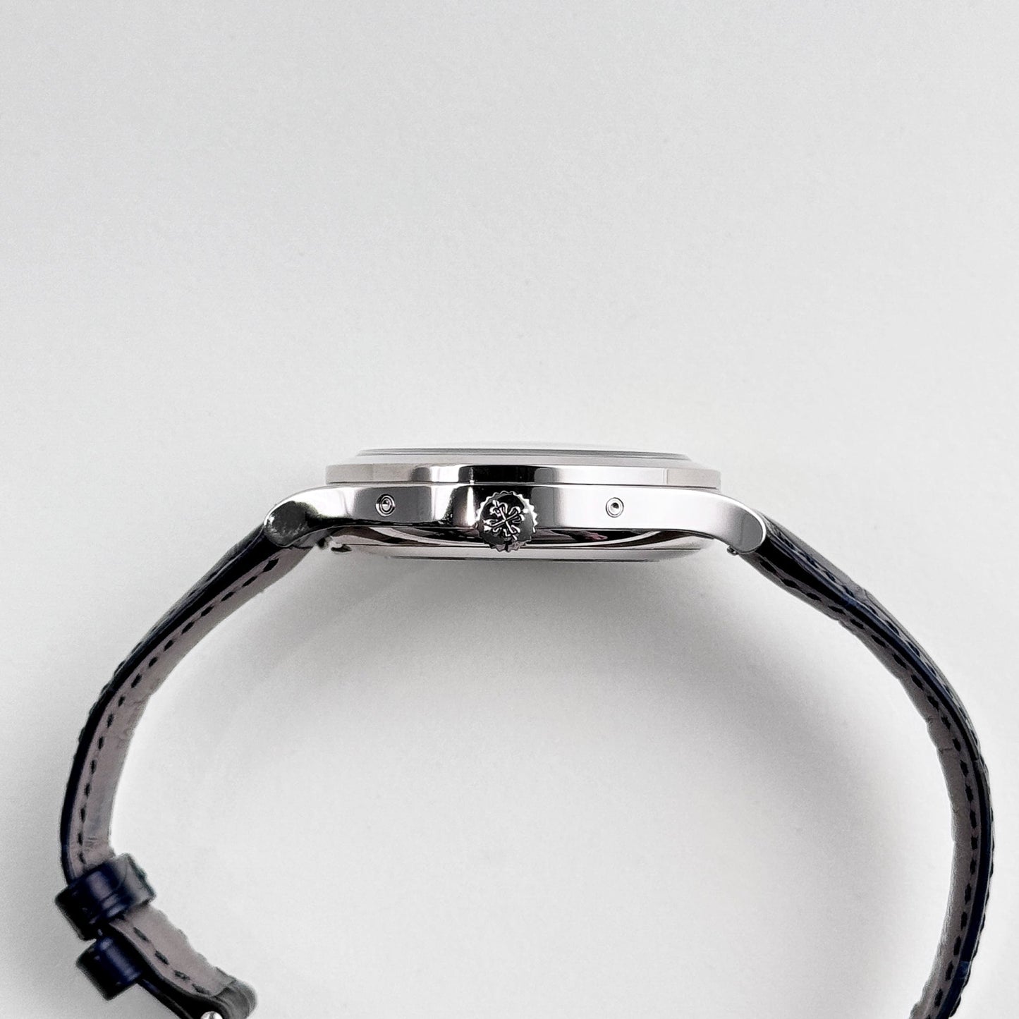 Patek Philippe Complications 5396G-017 Annual Calendar Moon Phases White Gold Blue Dial (2025)