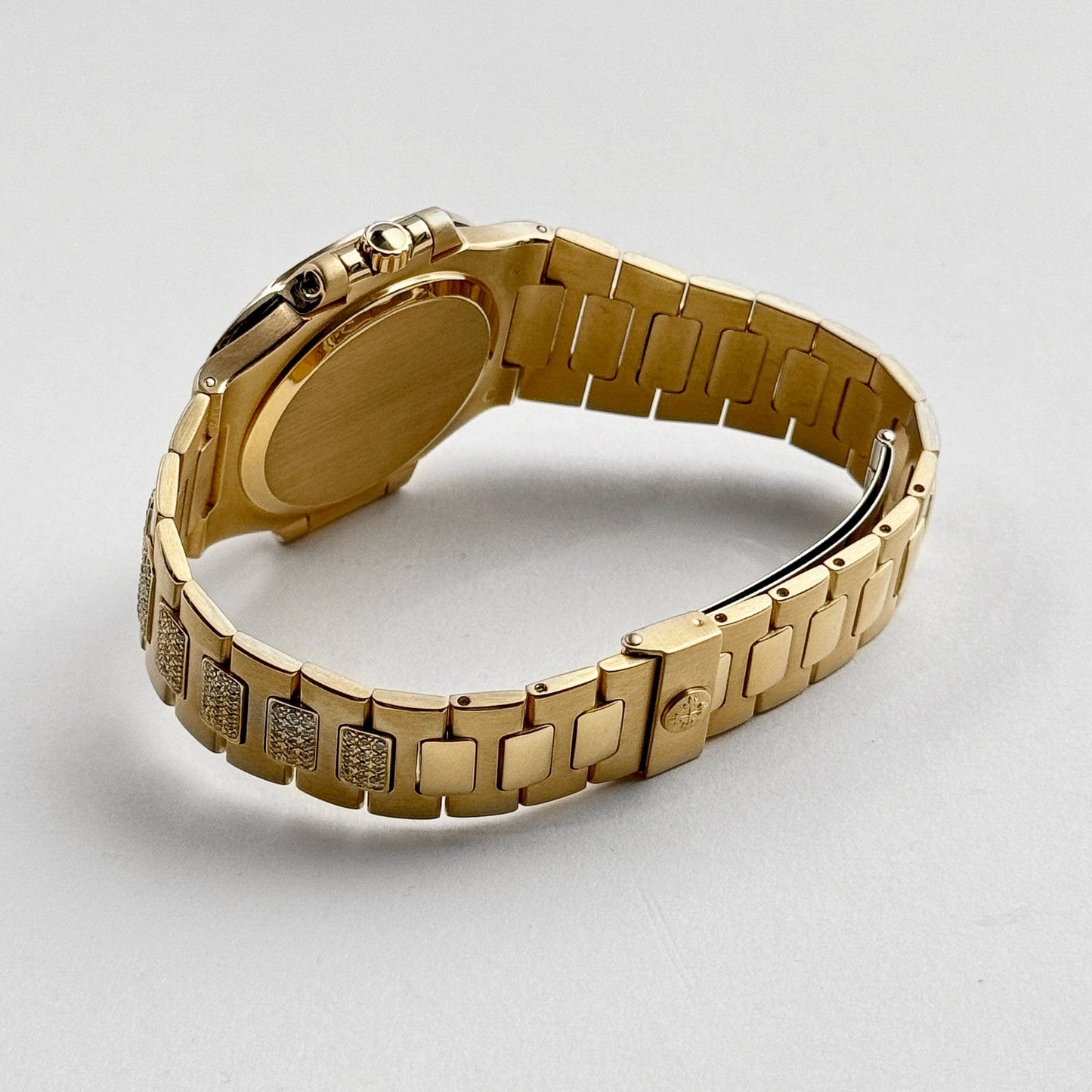 Patek Philippe Nautilus 3800/5 Yellow Gold Glided Gold Diamond Dial (1984)