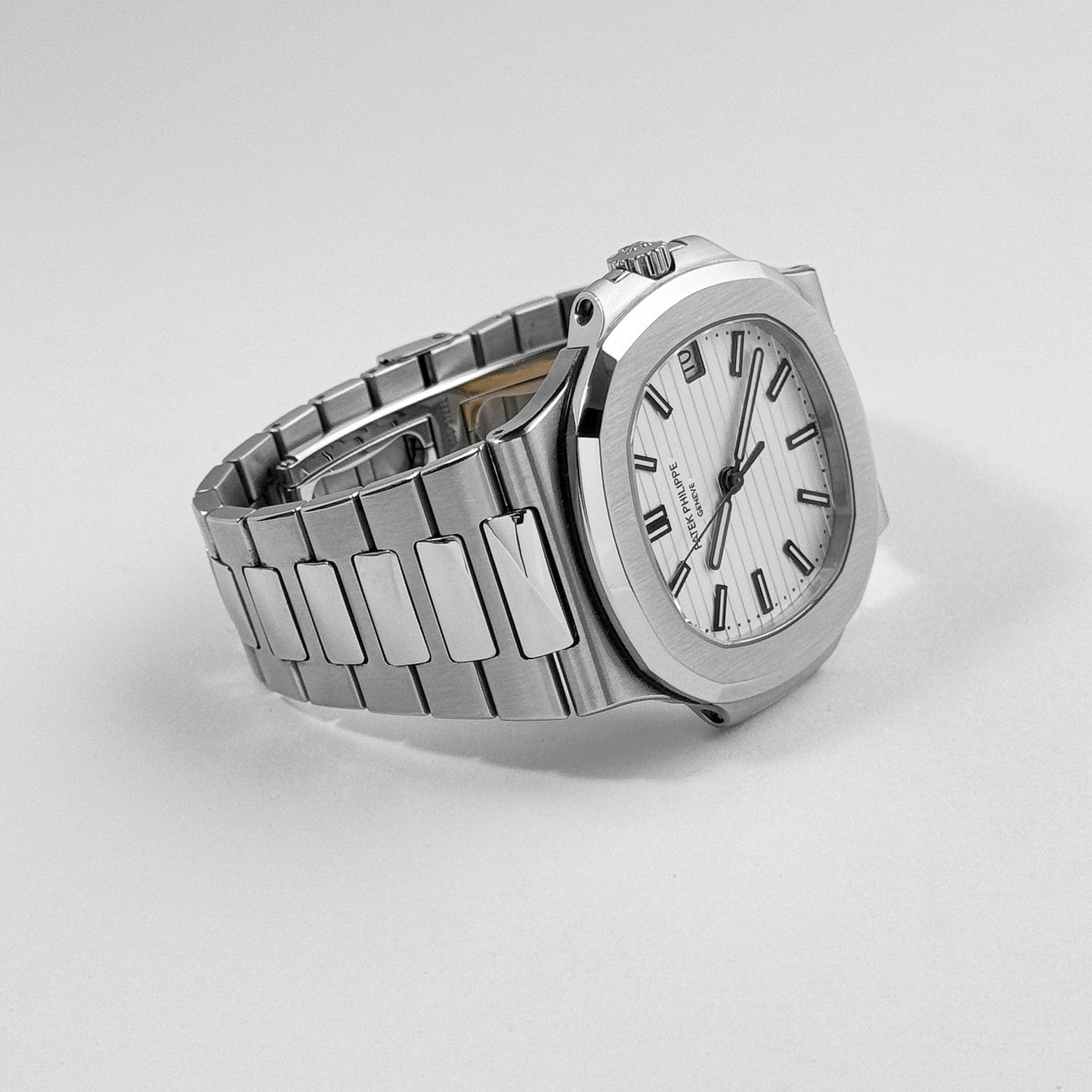 Patek Philippe Nautilus 5711/1A-011 Stainless Steel White Dial