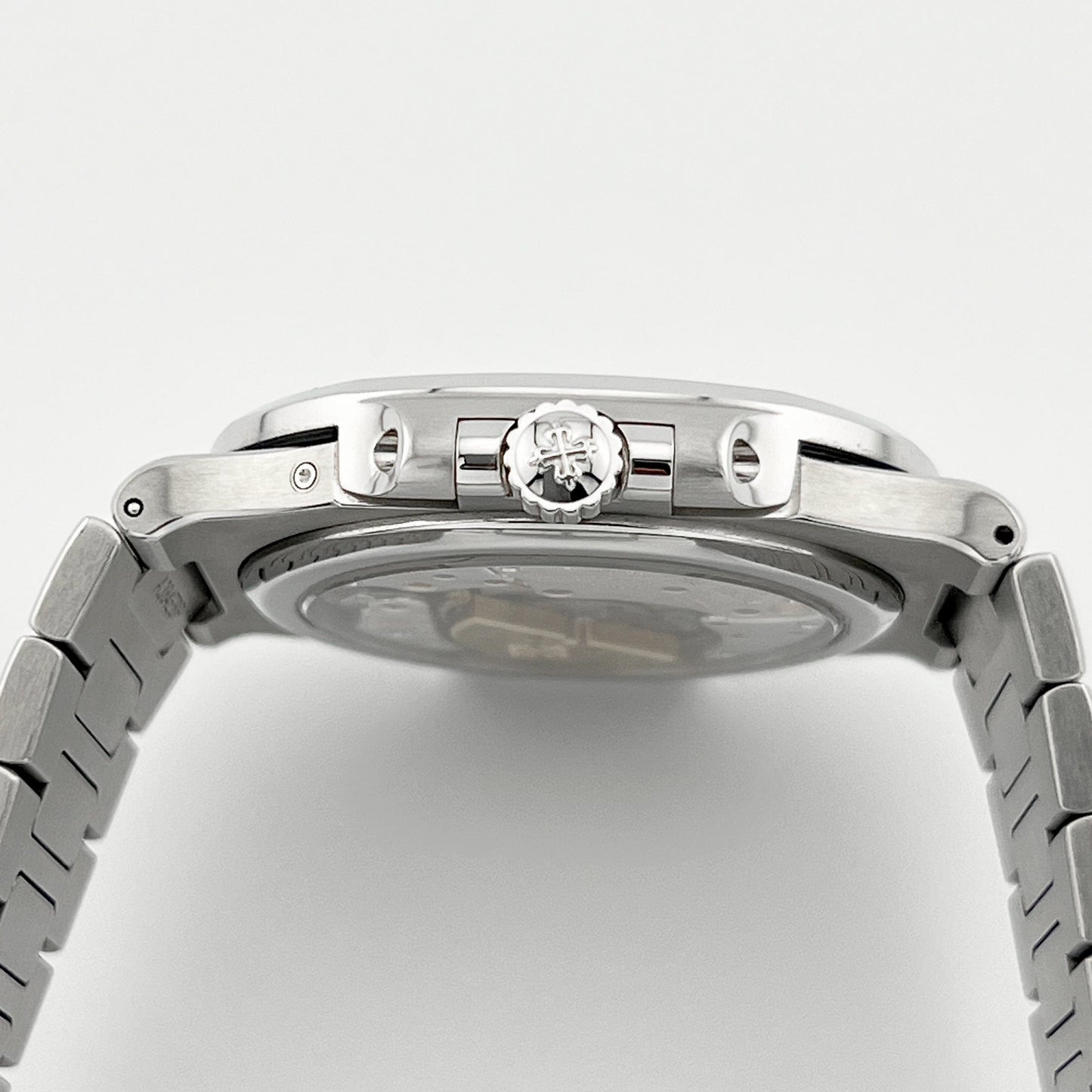 Patek Philippe Nautilus 5712/1A-001 Moon Phases Stainless Steel Blue Dial (2017)